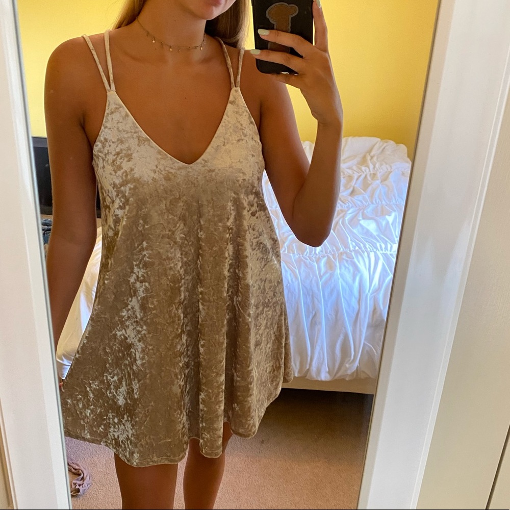 Francescas Velvet Dress